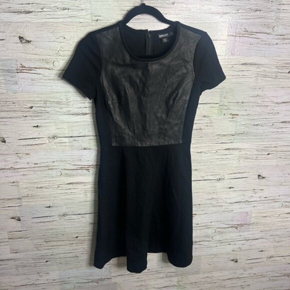 Dkny Dresses & Skirts - DKNY black dress tee shirt faux leather size 2